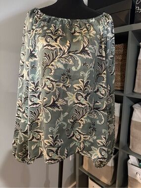 LOFT Sage Green Floral Print satin blouse size XL